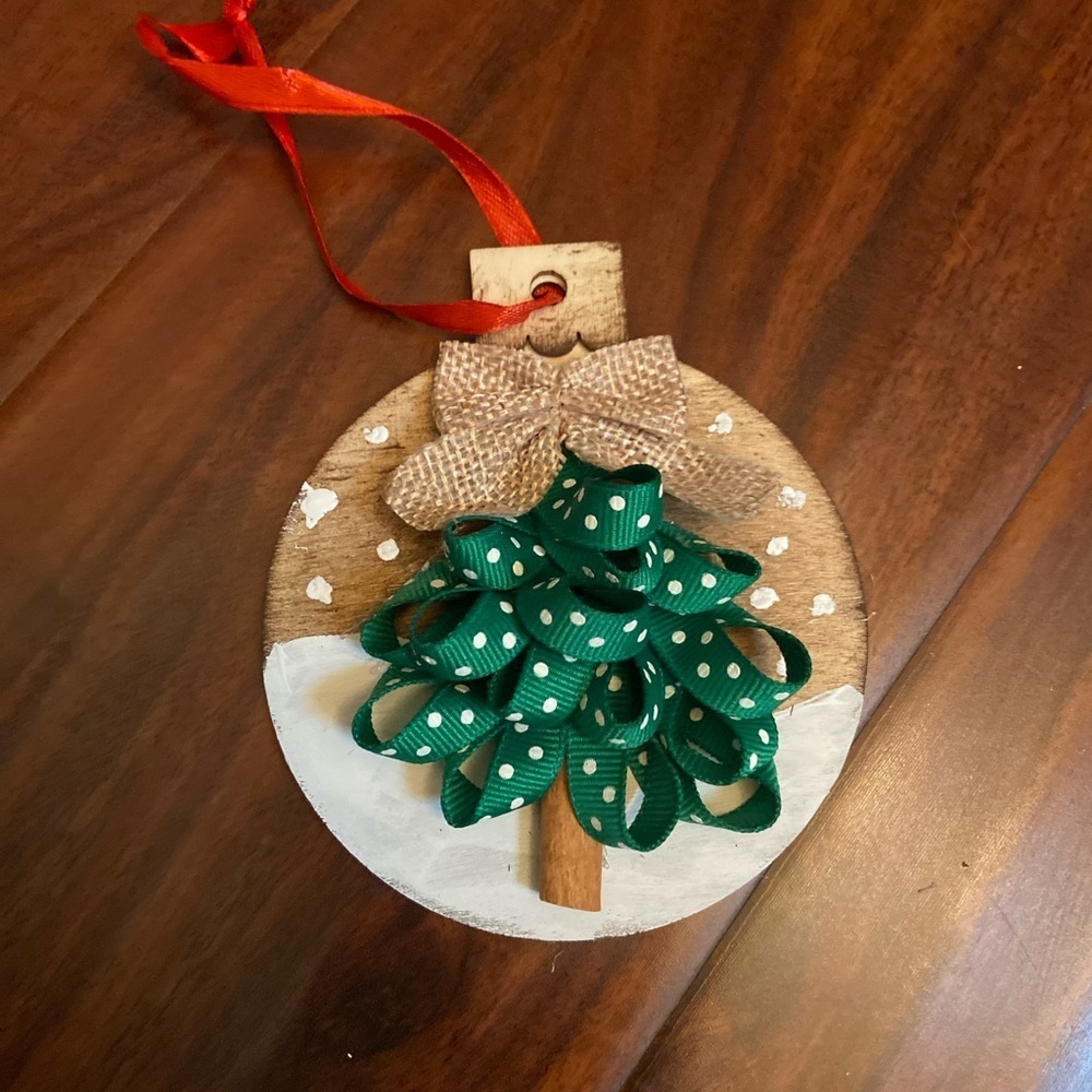 Burlap & Bows Evergreen Ornament